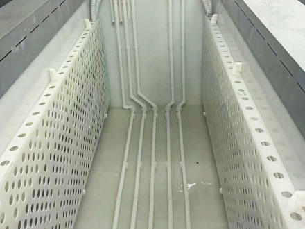盐城建湖化学镀工艺使用四氟换热器加温至90度